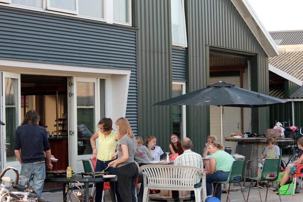 Manege Sanninghoeve B&B Oudega  Værelse billede